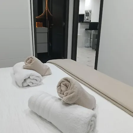 De Lujo N&c Con Terraza - Playa Arenal Bol *