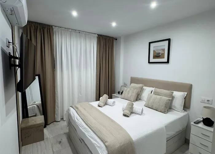 De Lujo N&c Con Terraza - Playa Arenal Bol Appartamento